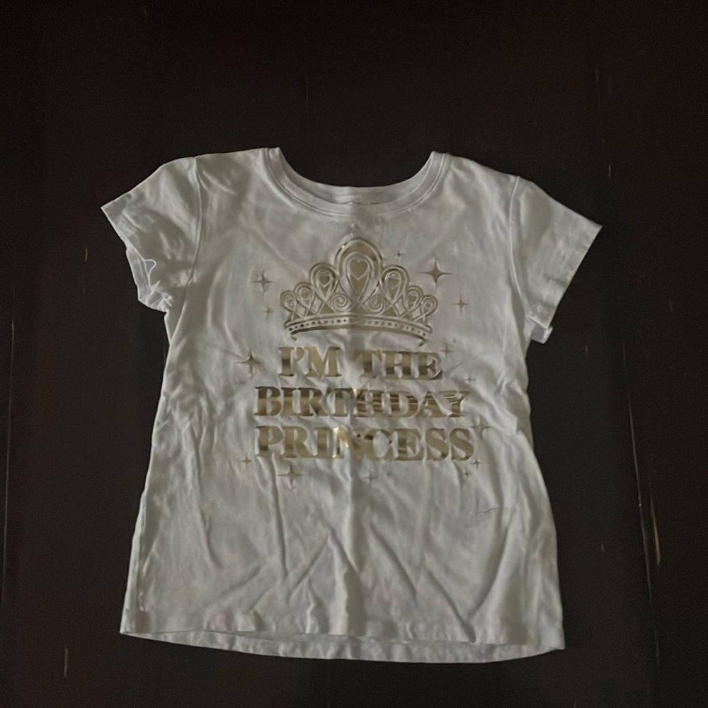 Children place shirt